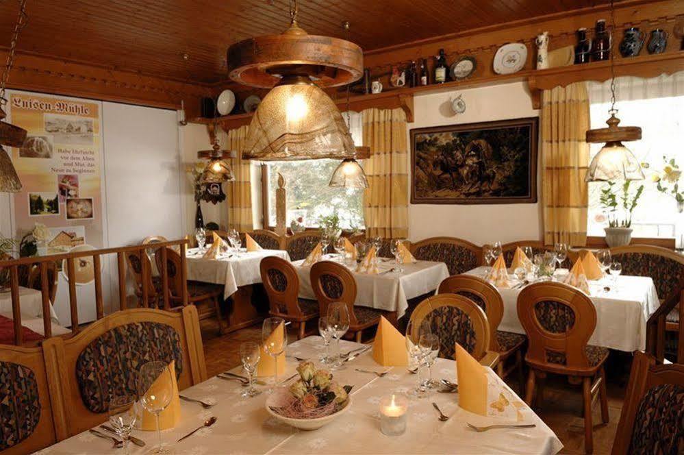 Hotel Luisen Muehle Mengeringhausen ภายนอก รูปภาพ